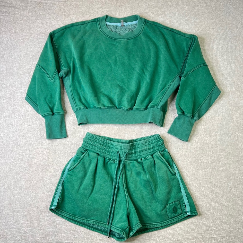 Free People FP Movement Set Green Cropped Sweatshirt and Shorts Womens Size S